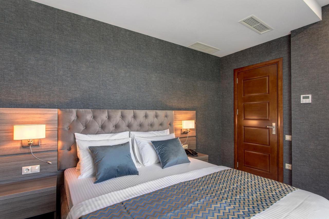 Vinum Hotel Tbilisi Bagian luar foto
