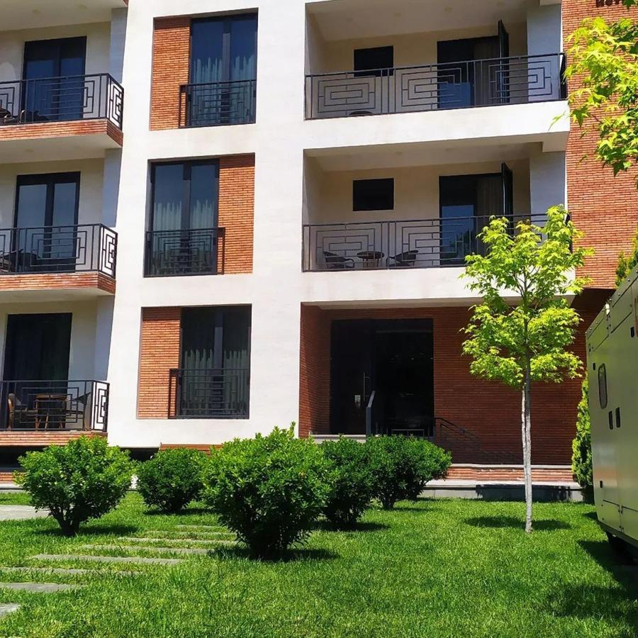 Vinum Hotel Tbilisi Bagian luar foto